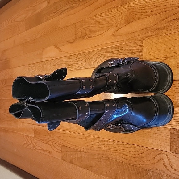 Unlace From ltaly Platform Boots Size 38IT, size 8 USA - Picture 5 of 7